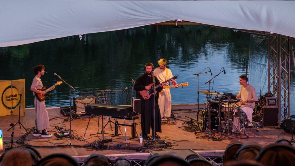 asphalt_Festival_2026-proj-Hausmane-Foto-Johannes-Boventer-17.jpg